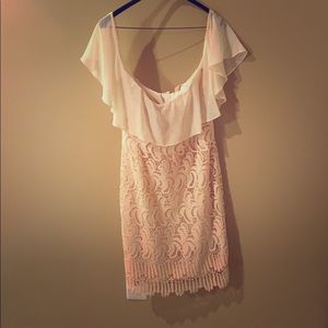 Women’s lace dress